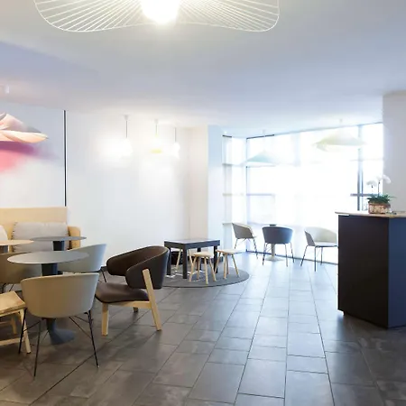 Novotel Paris Stade De France Hotel 4*