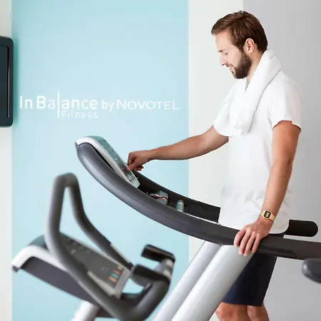 Hotel Novotel Paris Stade De France 4*