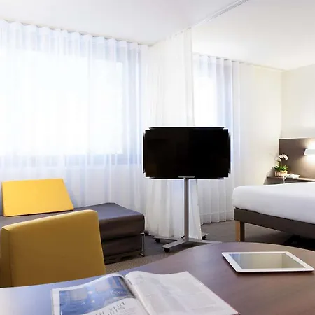 Novotel Paris Stade De France 4*